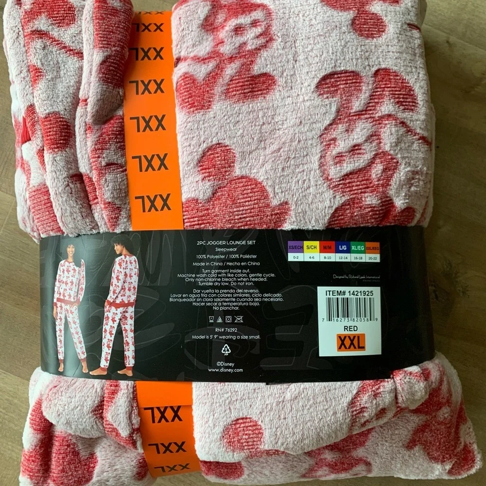 Cozy Fleece Mickey Mouse Pajama Set